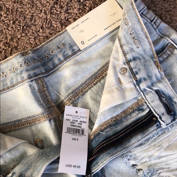 American Eagle Mom Shorts NWT - Picture 3 of 5